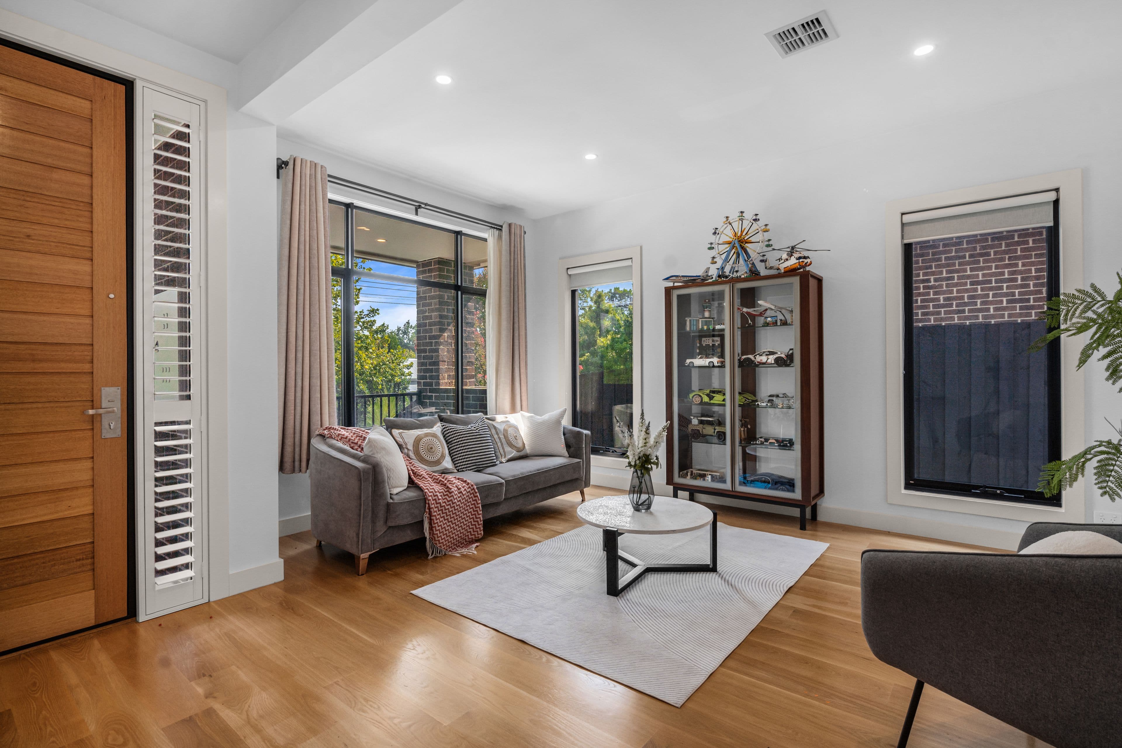 75 Warburton Road, Canterbury VIC 3126, Canterbury - Thumbnail 2
