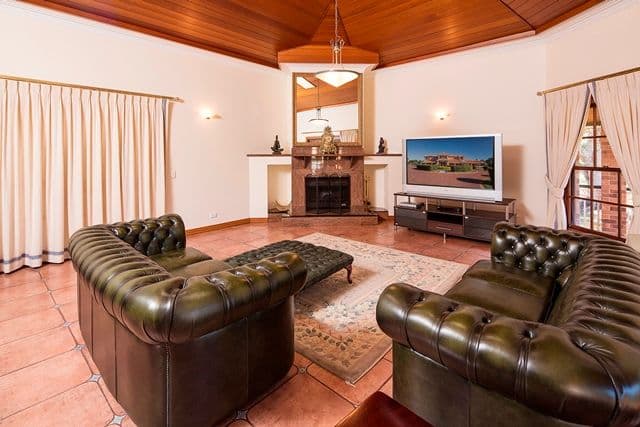 16 Neville Road, BRIDGEMAN DOWNS QLD 4035, Bridgeman Downs - Thumbnail 5