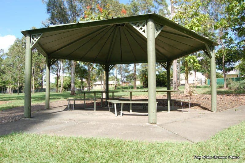 14 Forestglen Crescent, BROWNS PLAINS QLD 4118, Browns Plains - Thumbnail 7