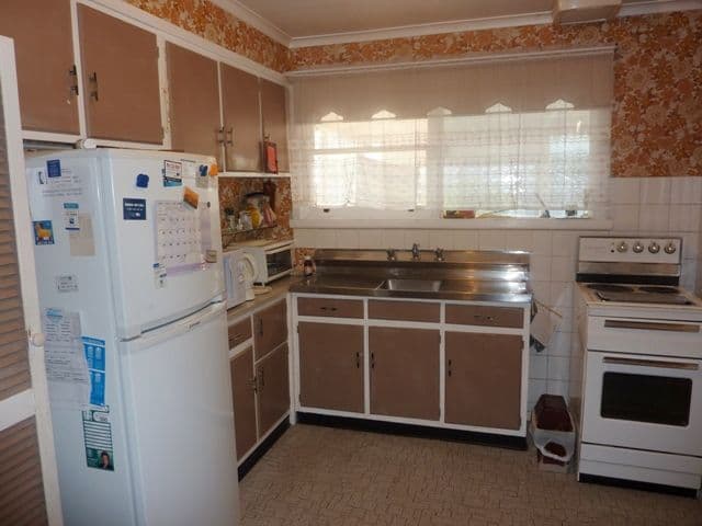 23 Nirringa Avenue, ASPENDALE VIC 3195, Aspendale - Thumbnail 3