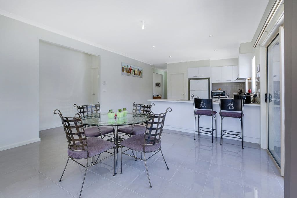 19 Gunther Way, Epping VIC 3076, Epping - Thumbnail 4
