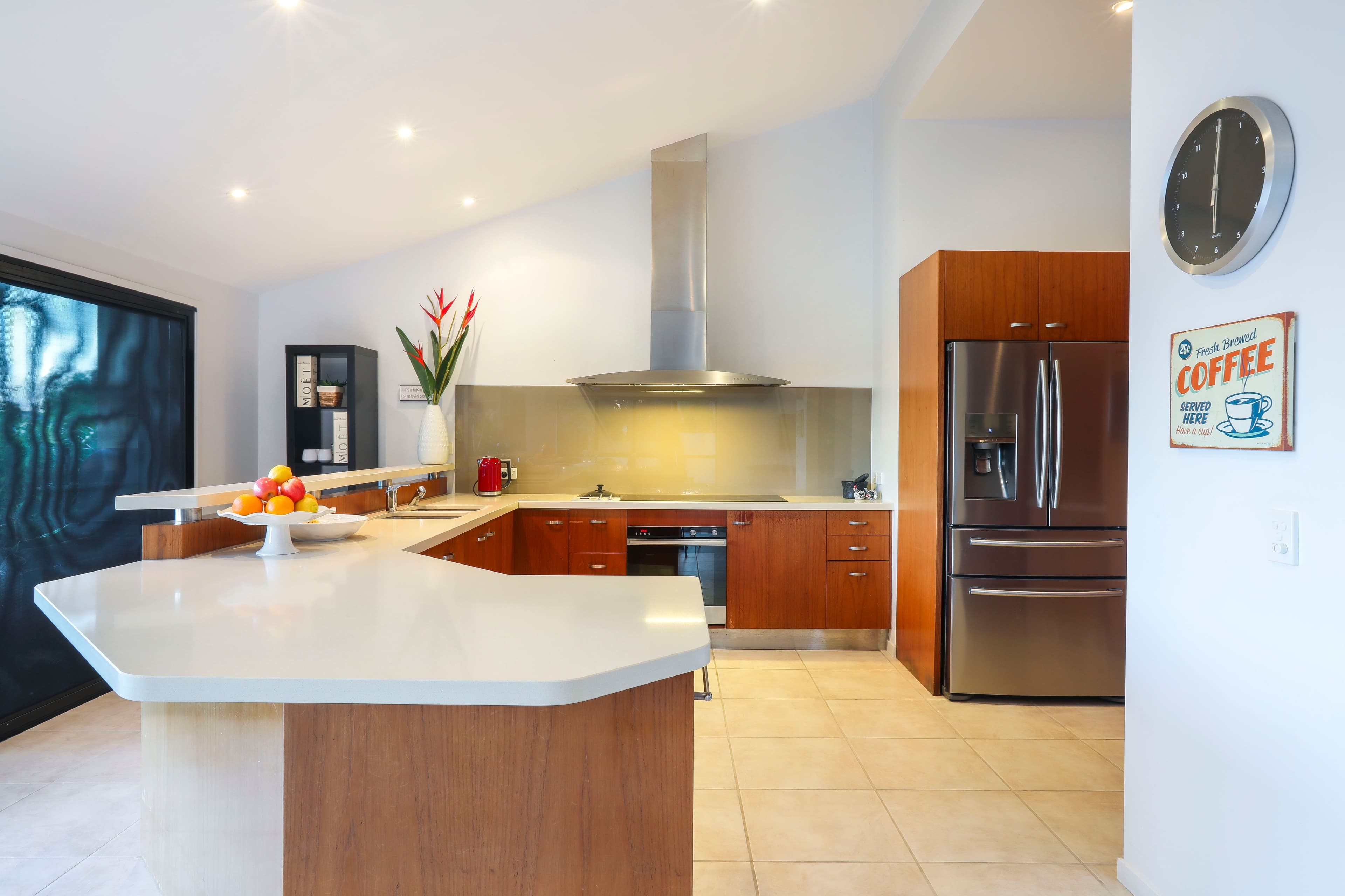 28 Mackay Close, Sorrento QLD 4217, Sorrento - Thumbnail 5
