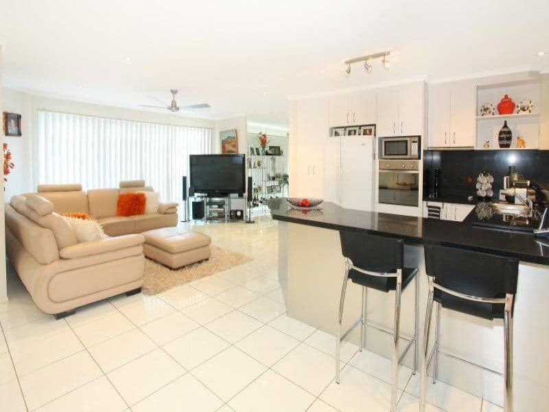 39 Dartmouth Court, VARSITY LAKES QLD 4227, Varsity Lakes - Thumbnail 3