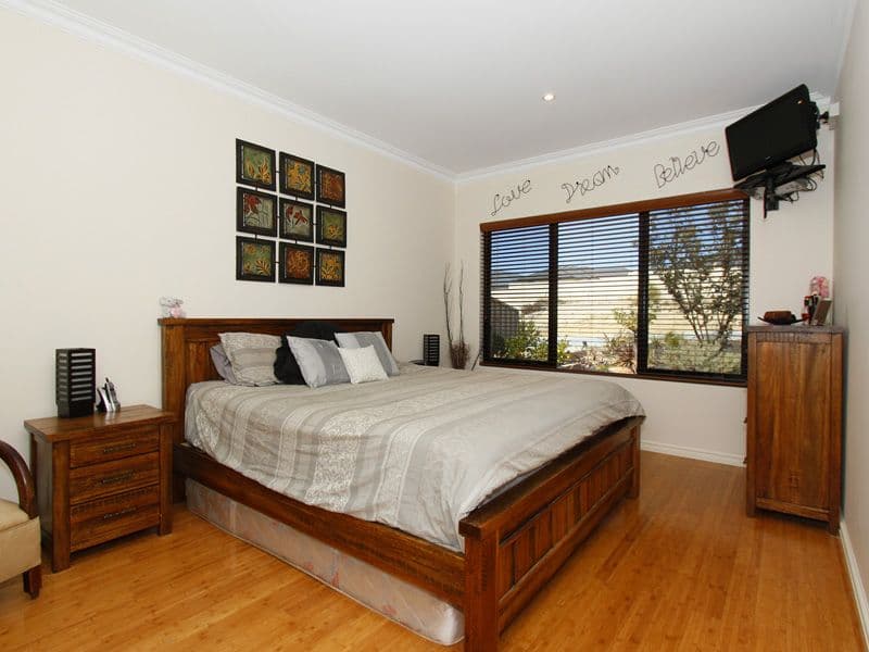 9  Bolton Way, DARCH WA 6065, Darch - Thumbnail 4