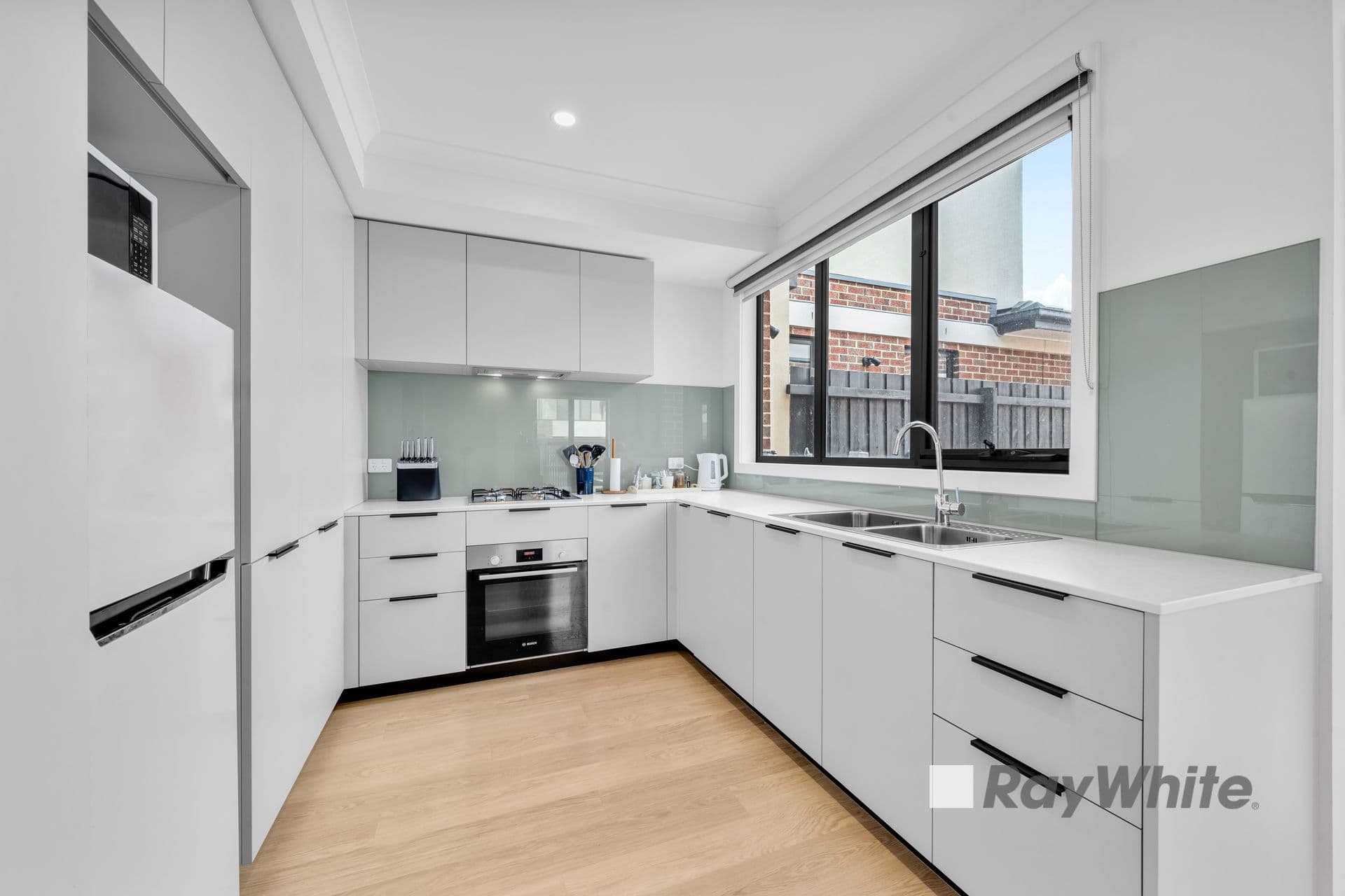 30 Billy Buttons Drive, Narre Warren VIC 3805, Narre Warren - Thumbnail 3