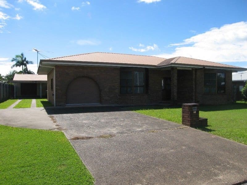 42 Bernborough Avenue, OORALEA QLD 4740, Ooralea - Thumbnail 2