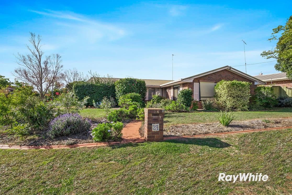 18 Ansett Court, Wilsonton QLD 4350, Wilsonton - Image 1