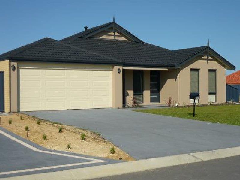 26 Madeira Turn, BYFORD WA 6122, Byford - Thumbnail 2