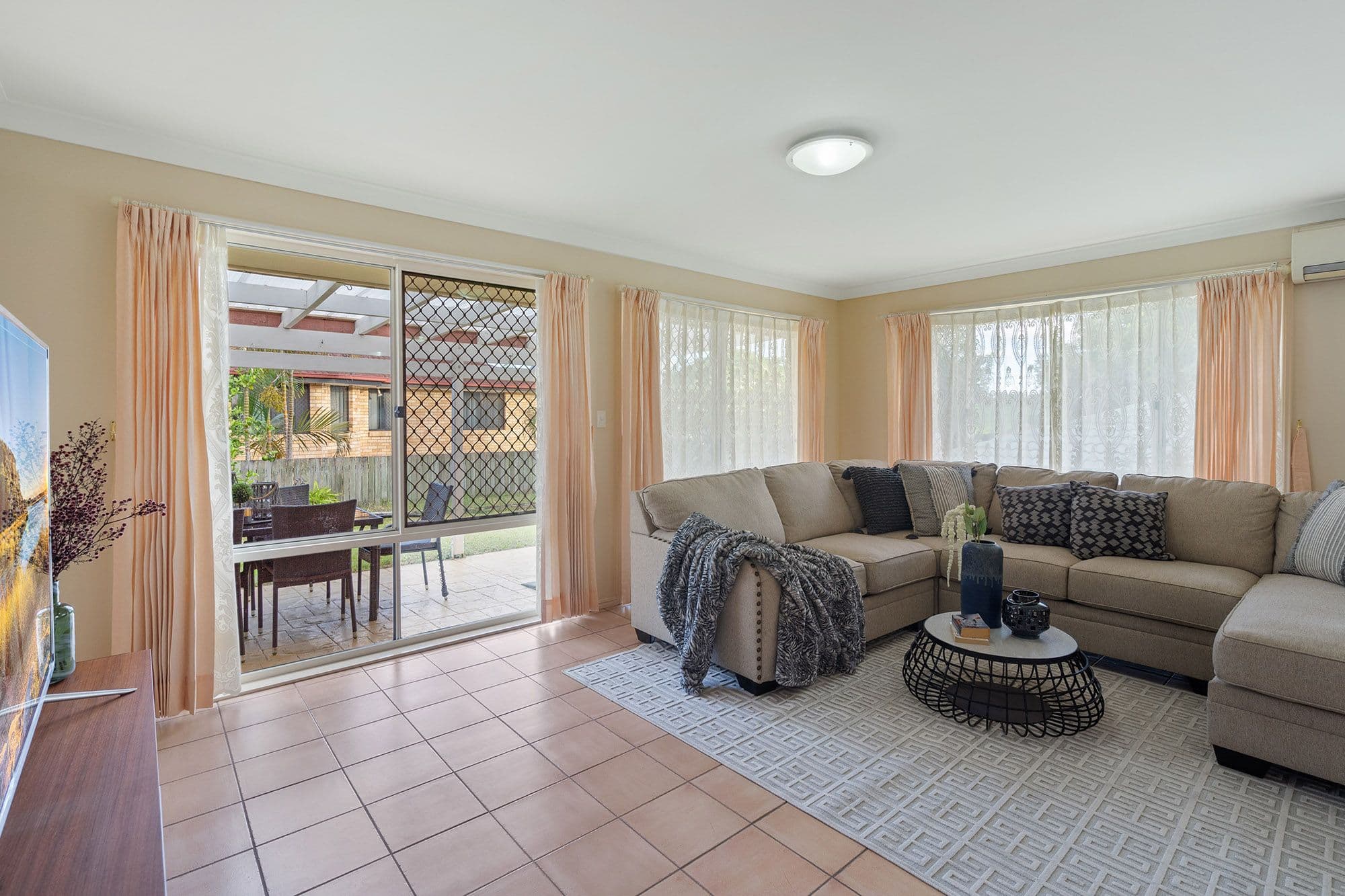 61 Springsure Street, Runcorn QLD 4113, Runcorn - Thumbnail 3