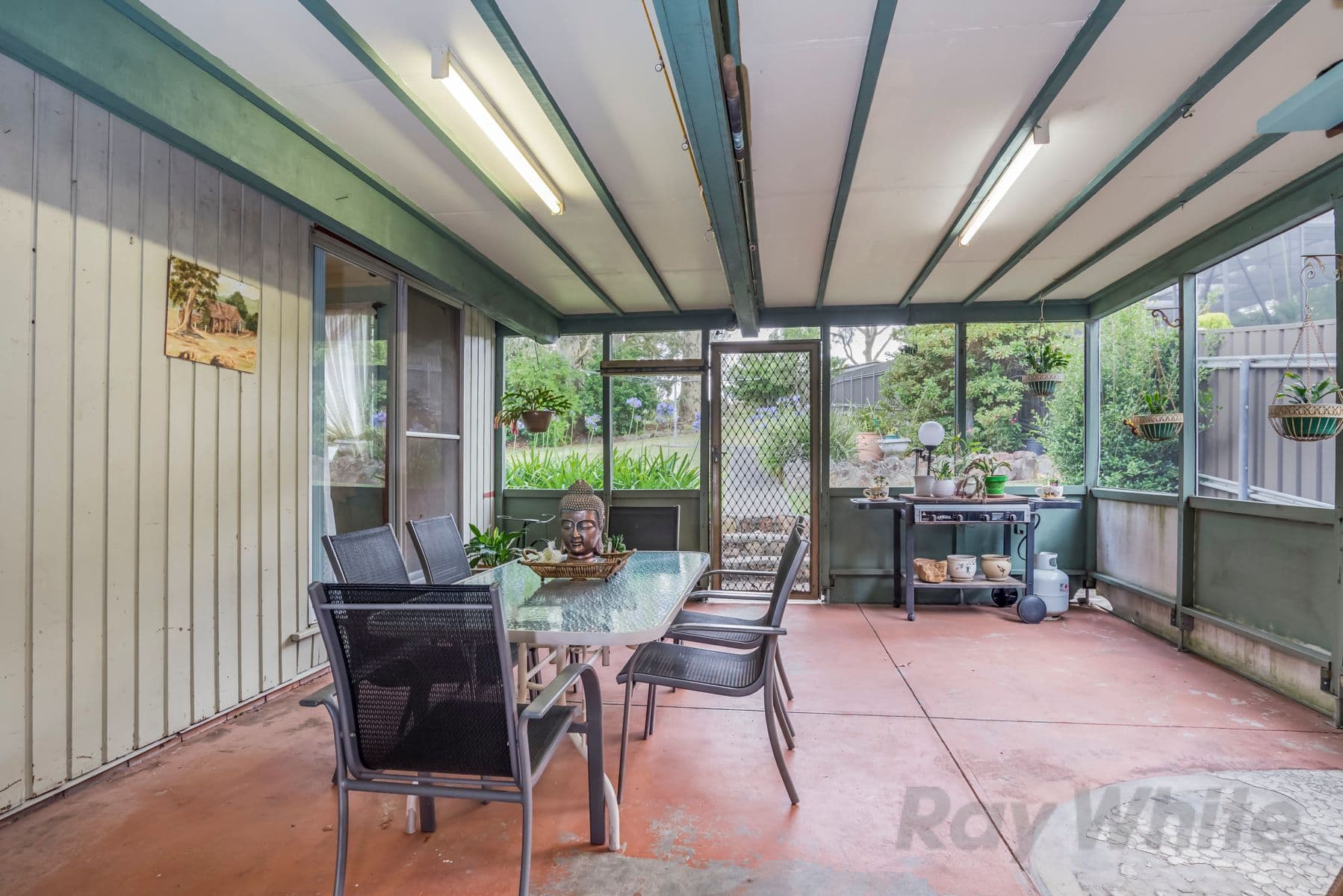 57 Middle Point Road, Bolton Point - Thumbnail 8