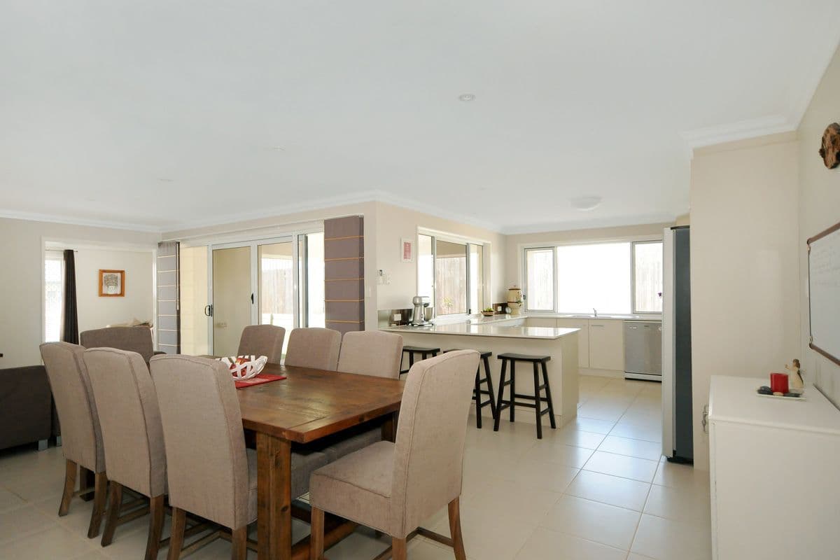 5 Saba Court, MIDDLE RIDGE QLD 4350, Middle Ridge - Thumbnail 5