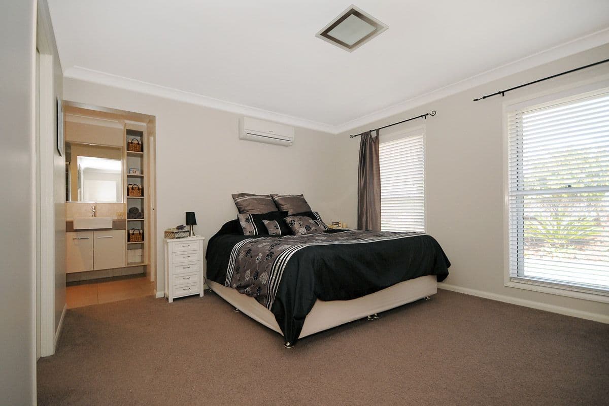 5 Saba Court, MIDDLE RIDGE QLD 4350, Middle Ridge - Thumbnail 7