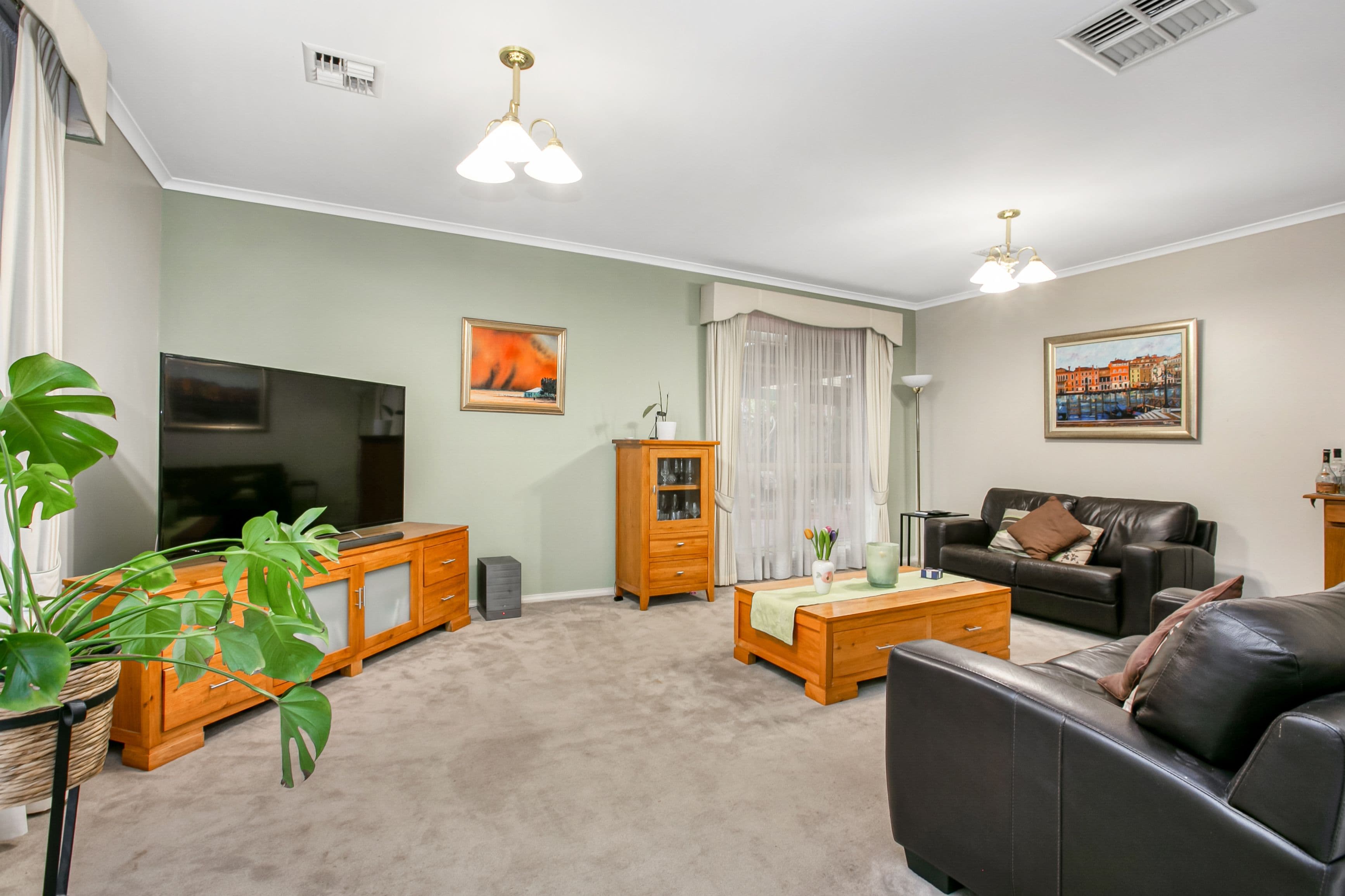 15 Manuka Court, Mill Park VIC 3082, Mill Park - Thumbnail 6