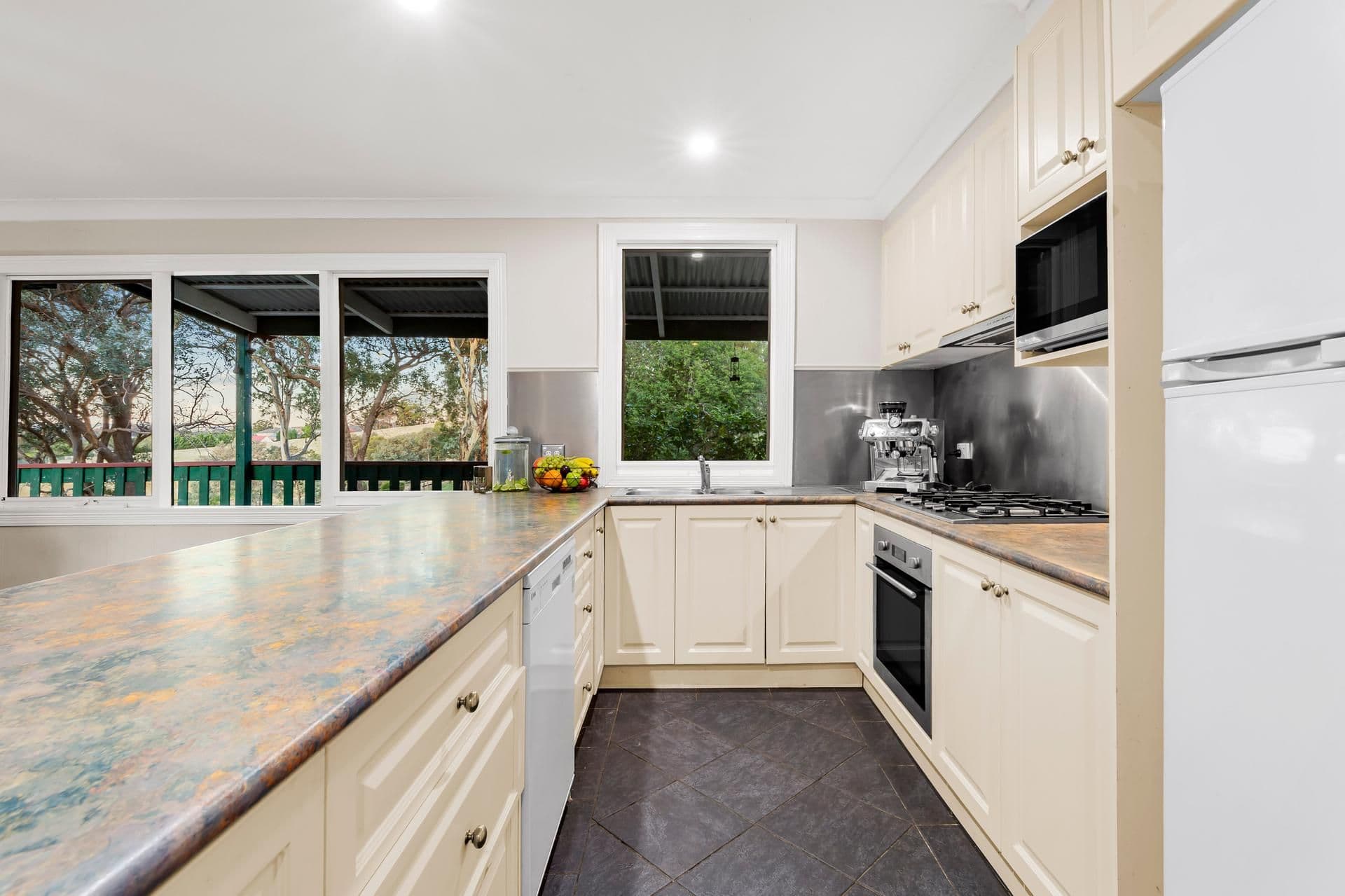 114 Perversi Avenue, Diamond Creek VIC 3089, Diamond Creek - Thumbnail 8