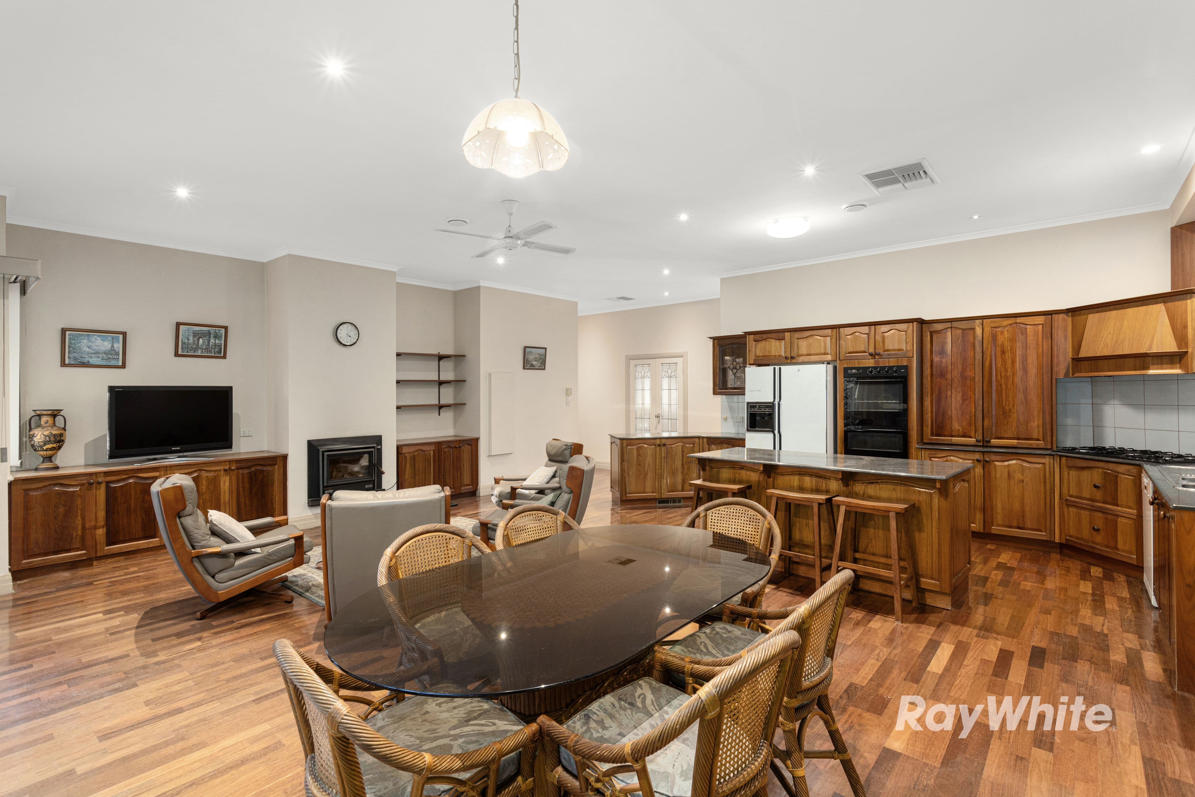 12 Miriam Street, Caulfield VIC 3162, Caulfield - Thumbnail 2