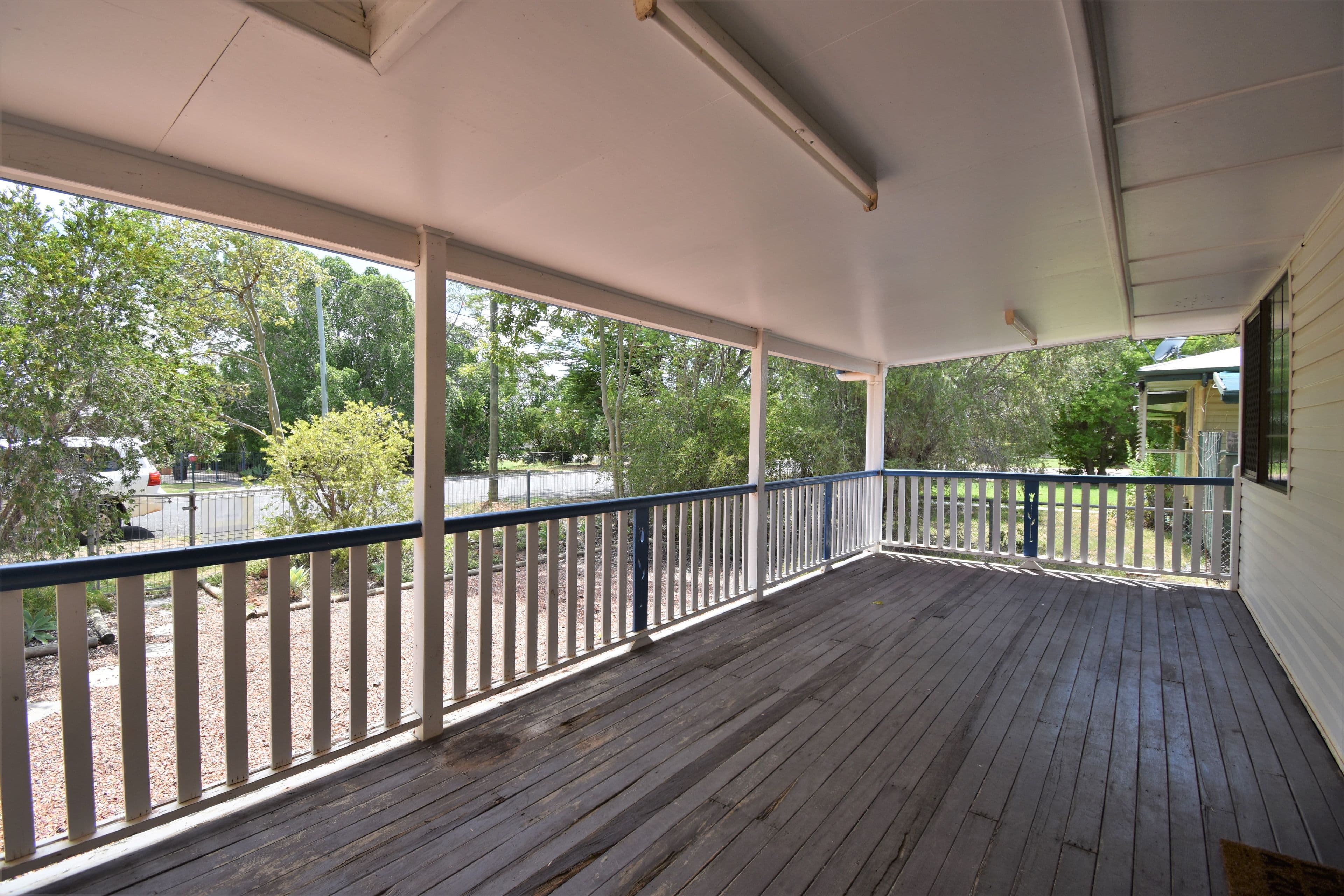 13 Tern Street, Longreach QLD 4730, Longreach - Thumbnail 2