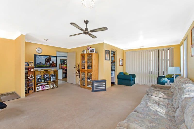 6 Martin Close, CHITTAWAY BAY NSW 2261, Chittaway Bay - Thumbnail 4