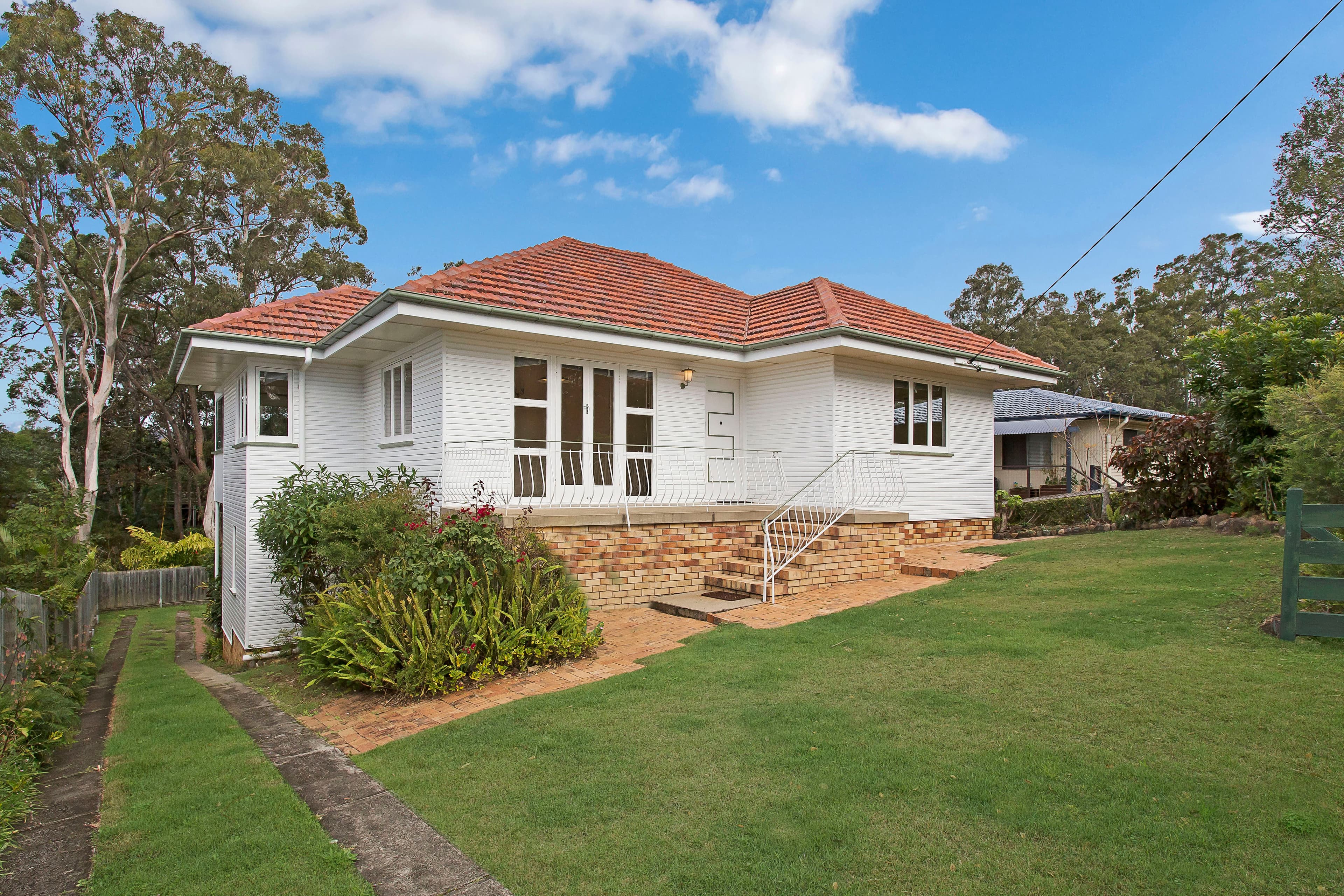 16 Eveleigh Street, Arana Hills QLD 4054, Arana Hills - Thumbnail 2