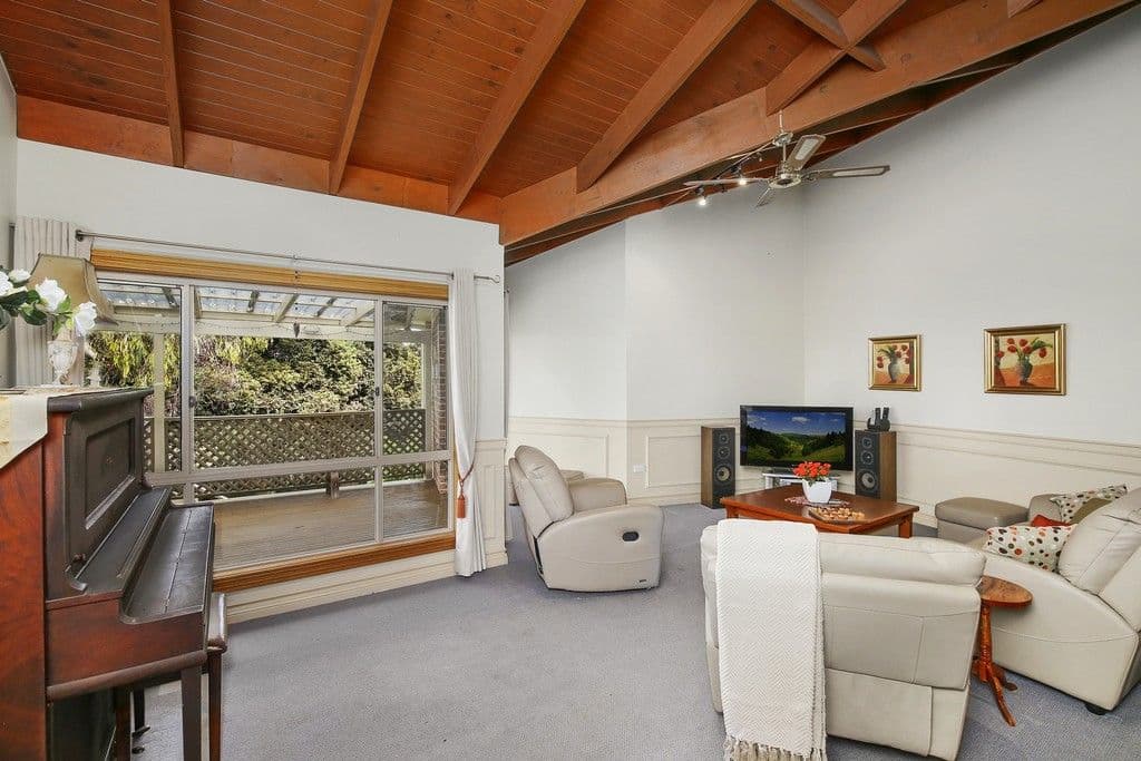 16 Wirigi Street, Berkeley Vale NSW 2261, Berkeley Vale - Thumbnail 2