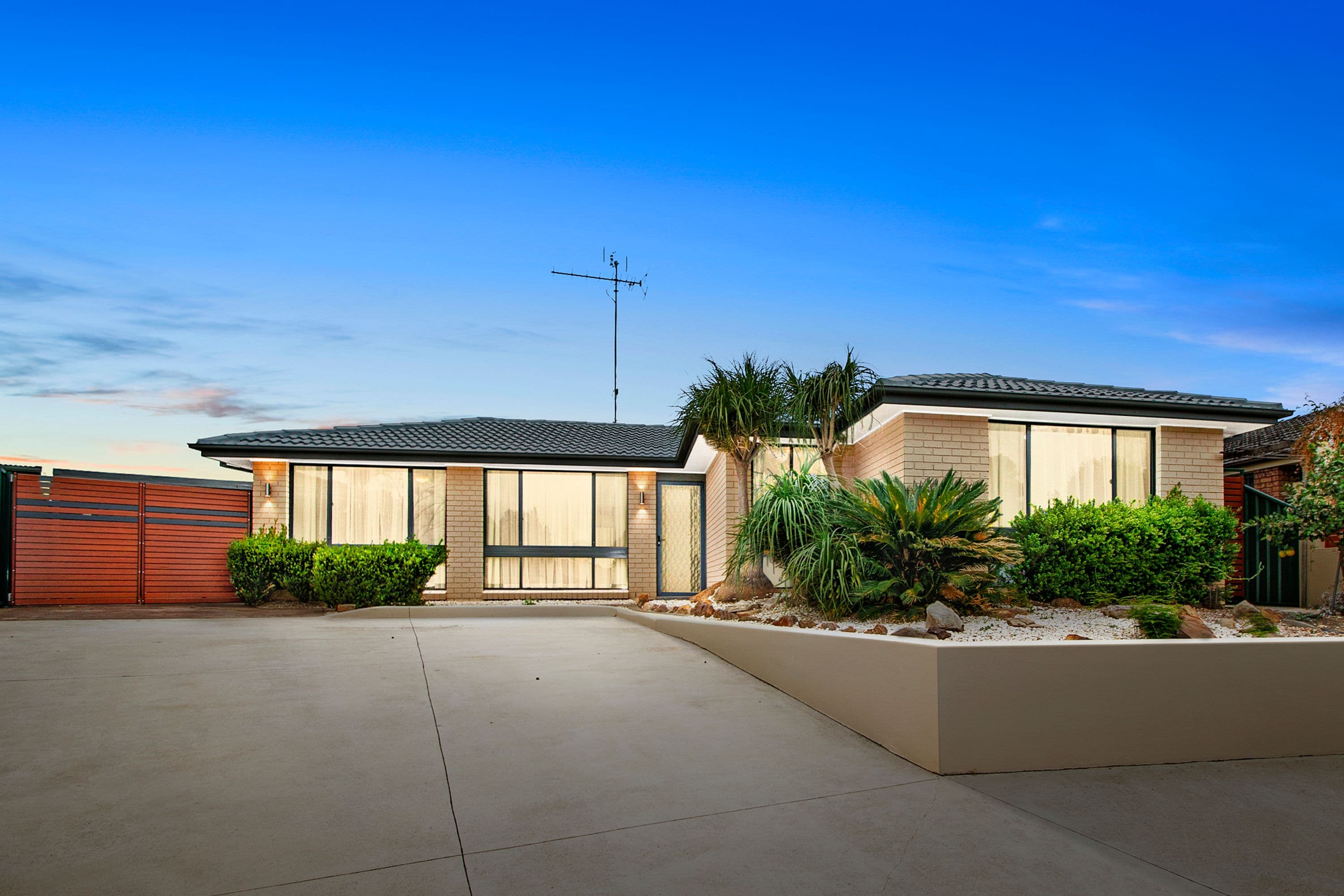 8 Owen Place, South Windsor NSW 2756, South Windsor - Image 1