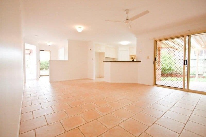 144 Spring Street, MIDDLE RIDGE QLD 4350, Middle Ridge - Thumbnail 2