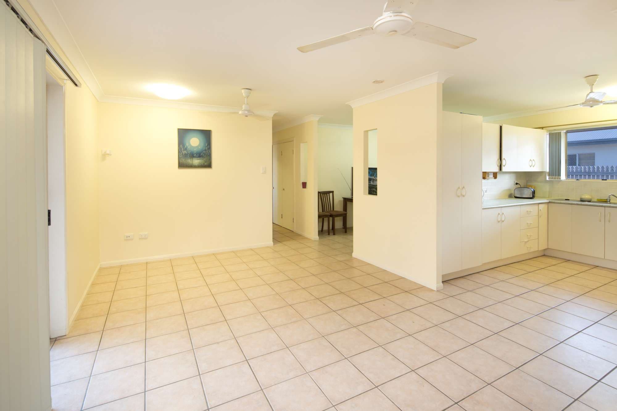 27 Florida Place, KIRWAN QLD 4817, Kirwan - Thumbnail 6