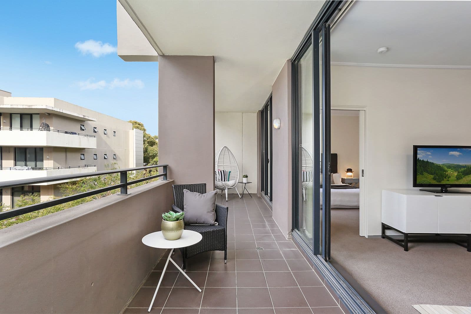 11 Hunter Street, Waterloo NSW 2017, Waterloo - Thumbnail 2