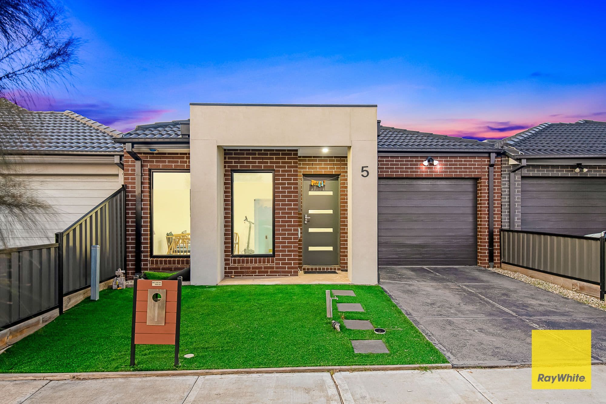5 Thyme Street, Truganina VIC 3029, Truganina - Thumbnail 2