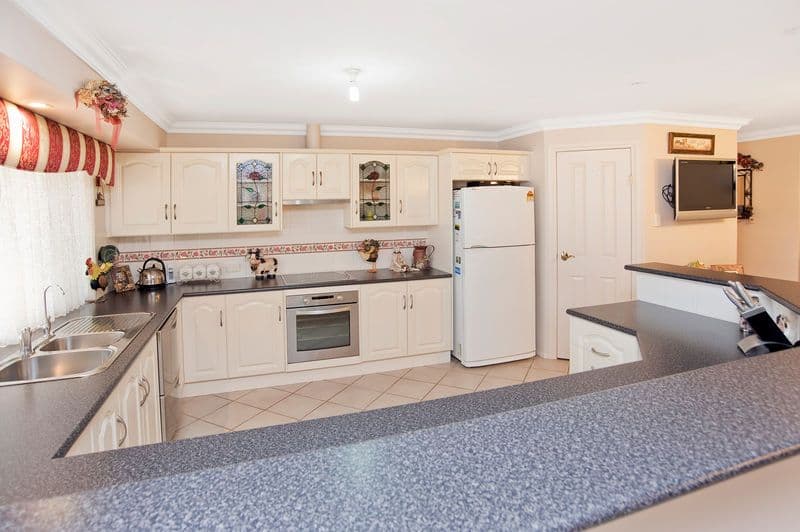 23 Elation Boulevard, Doreen, Doreen - Thumbnail 3