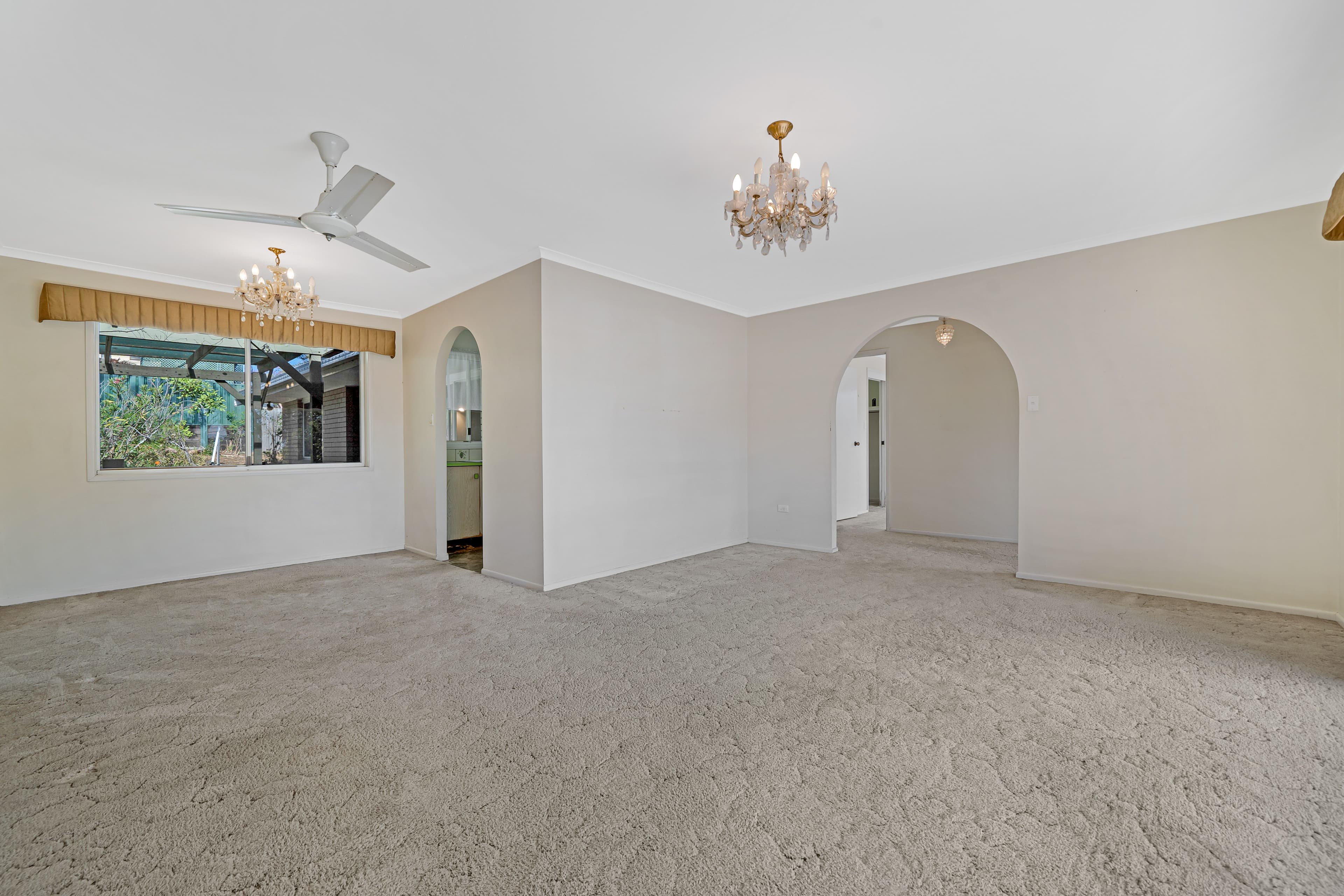 68 Barbaralla Drive, Springwood QLD 4127, Springwood - Thumbnail 4