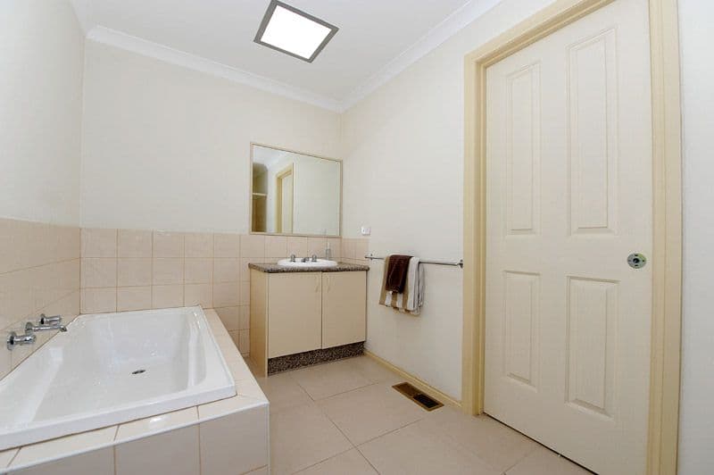 407-421 Scoresby Road, FERNTREE GULLY VIC 3156, Ferntree Gully - Thumbnail 5