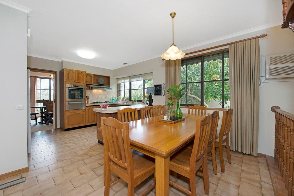 17 Gardiner Court, Mill Park VIC 3082, Mill Park - Thumbnail 3