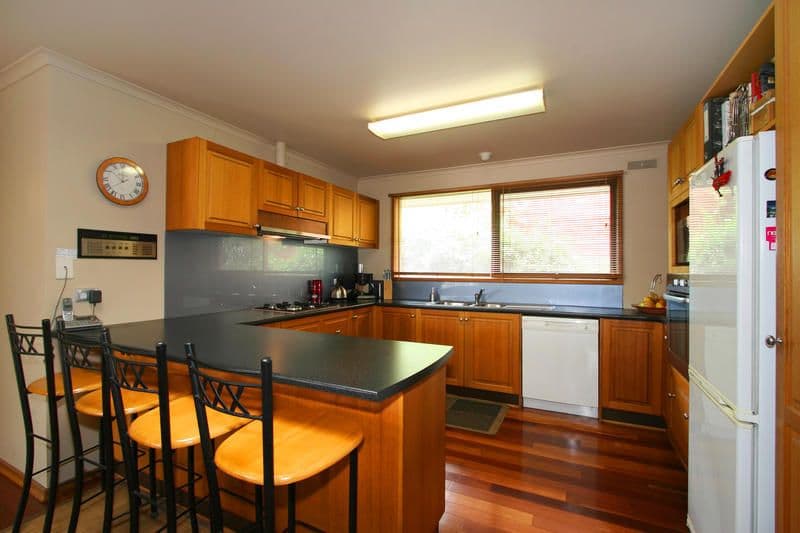 1 Attenborough Court, DINGLEY VILLAGE VIC 3172, Dingley Village - Thumbnail 5