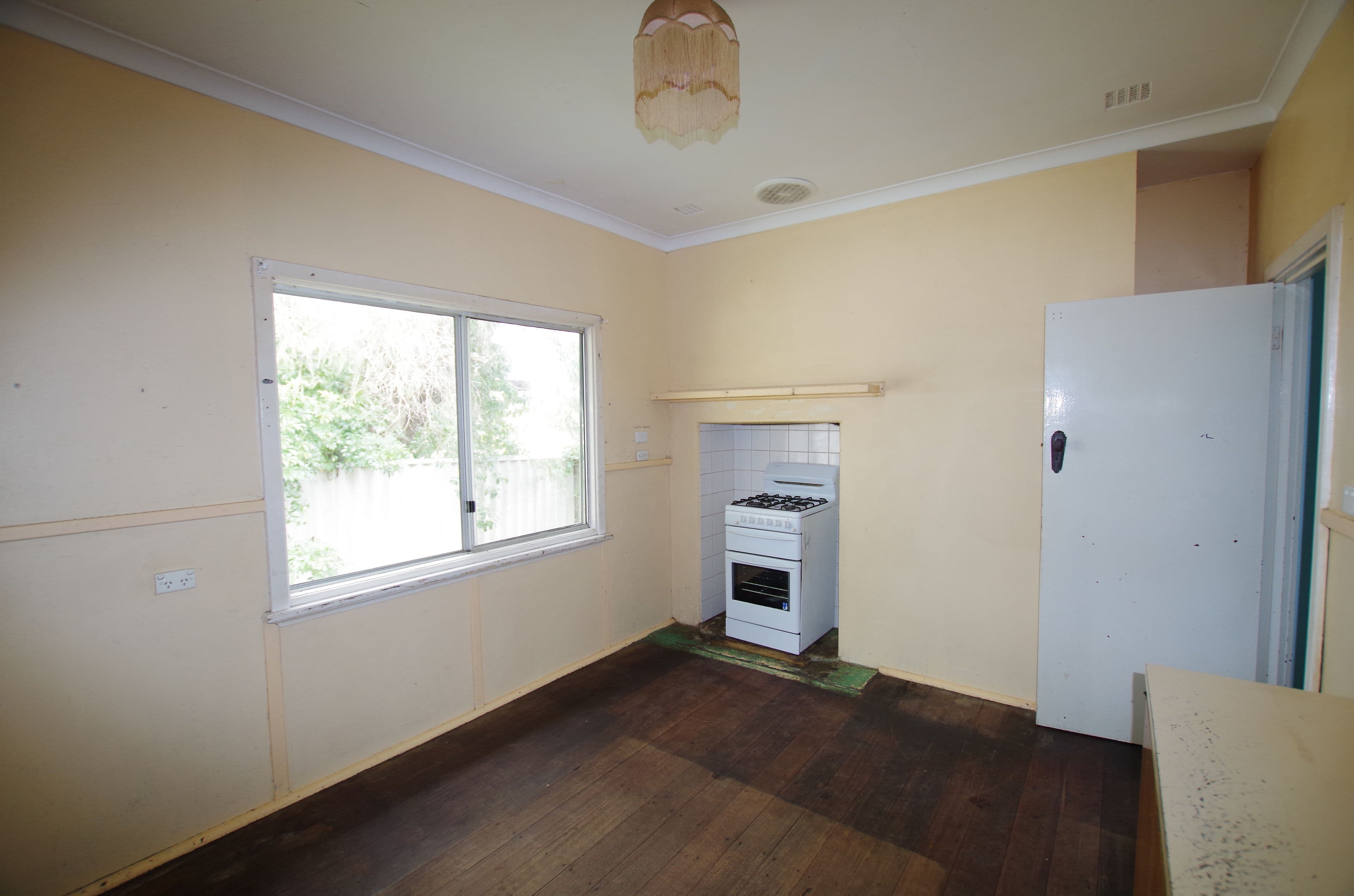 16 Leschenault Street, Lockyer WA 6330, Lockyer - Thumbnail 2