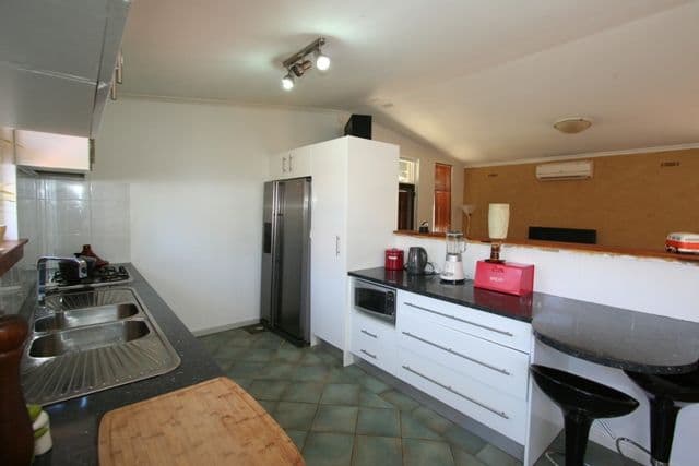 7A Driffield Street, HAMERSLEY WA 6022, Hamersley - Thumbnail 6