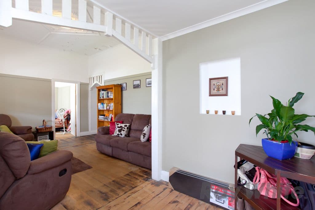 8 Pacific Street, STOCKTON NSW 2295, Stockton - Thumbnail 6
