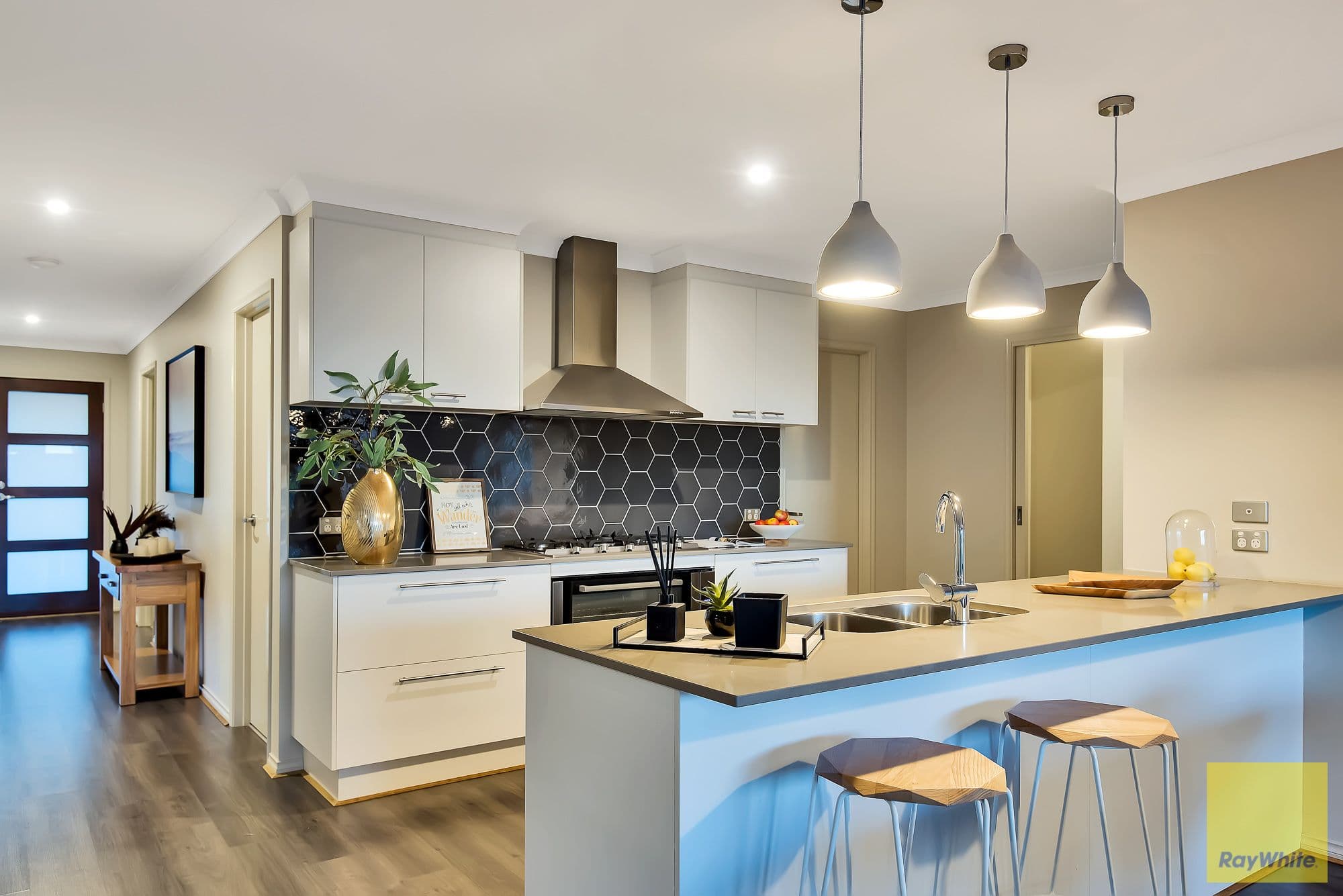 7 Dalwood Court, Truganina VIC 3029, Truganina - Thumbnail 5