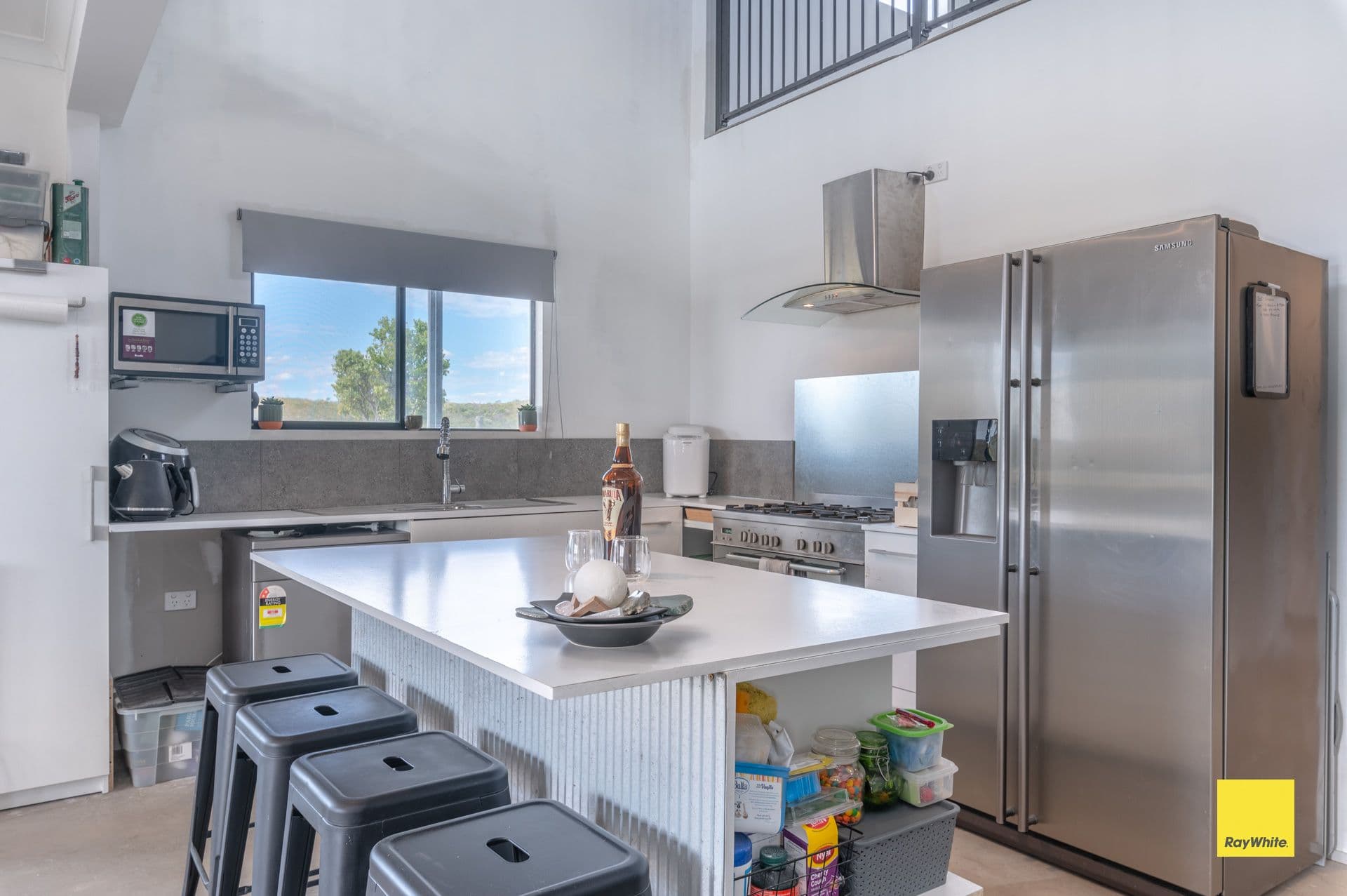 282 SEAVIEW Drive, Karakin WA 6044, Karakin - Thumbnail 5