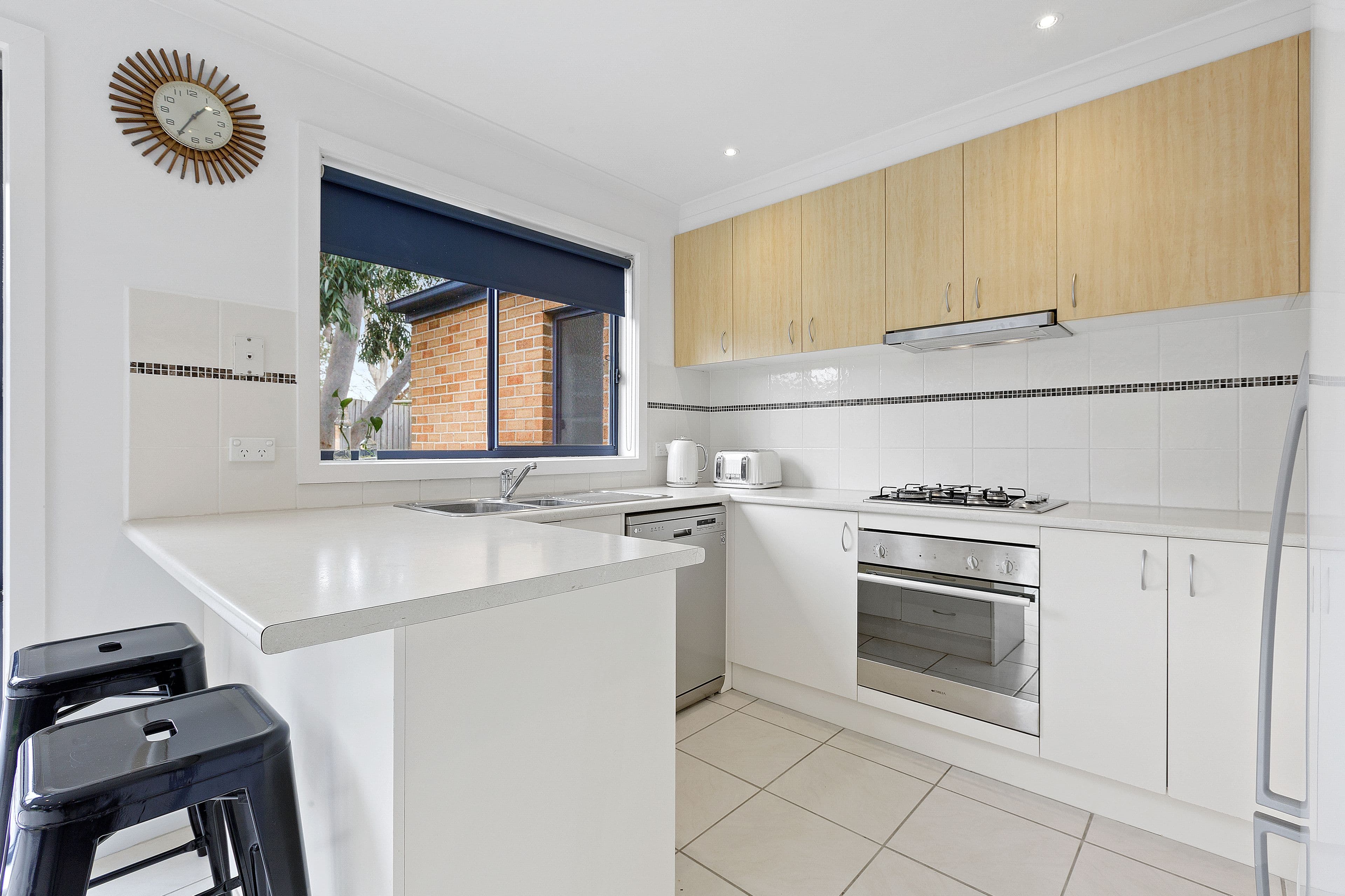 30 Glenelg Avenue, Frankston VIC 3199, Frankston - Thumbnail 5