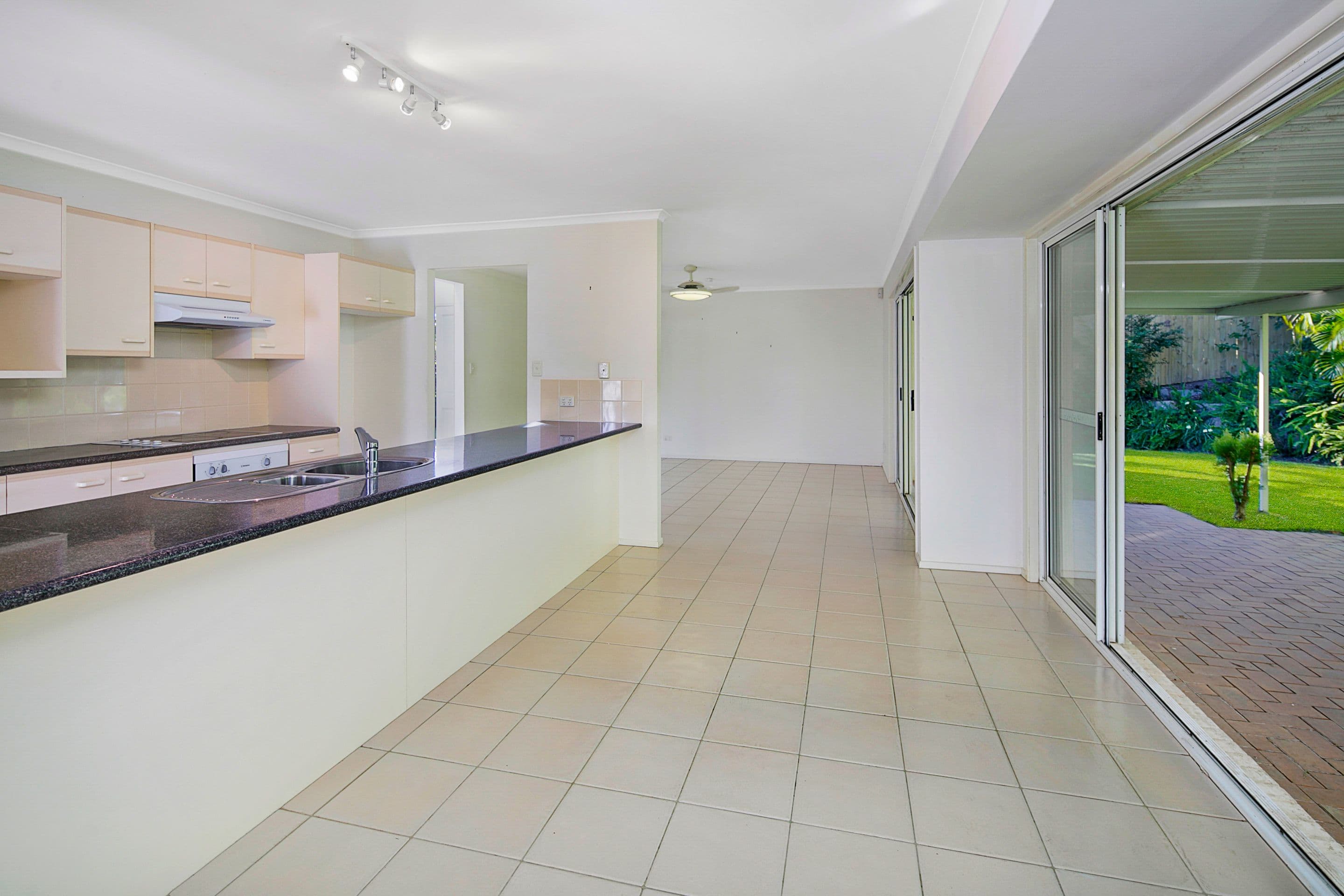 22 Drysdale Crescent, Brookfield QLD 4069, Brookfield - Thumbnail 3