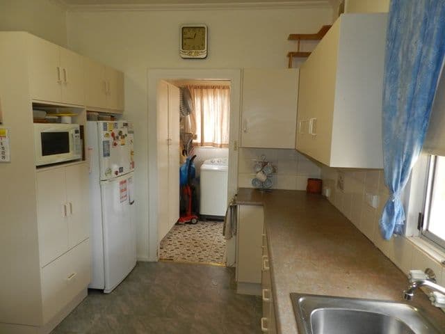 21 Hawdon Street, BARMERA SA 5345, Barmera - Thumbnail 7