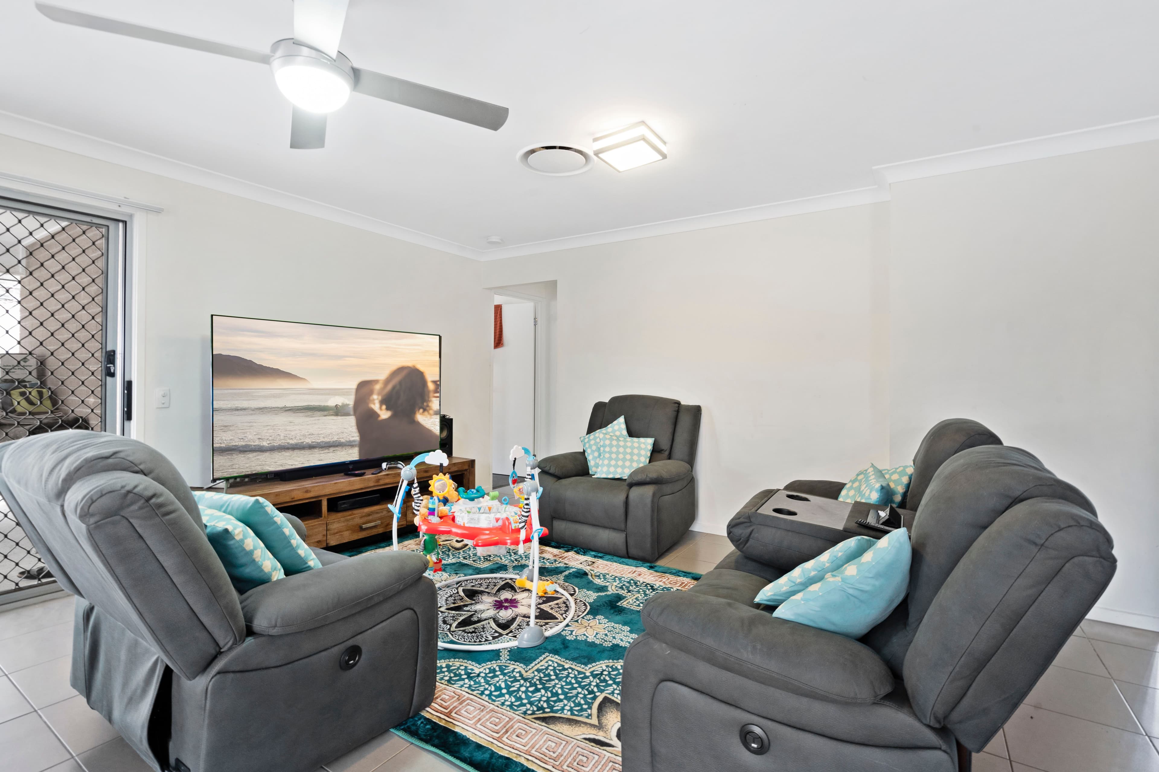 45 Lisa Crescent, Coomera QLD 4209, Coomera - Thumbnail 4