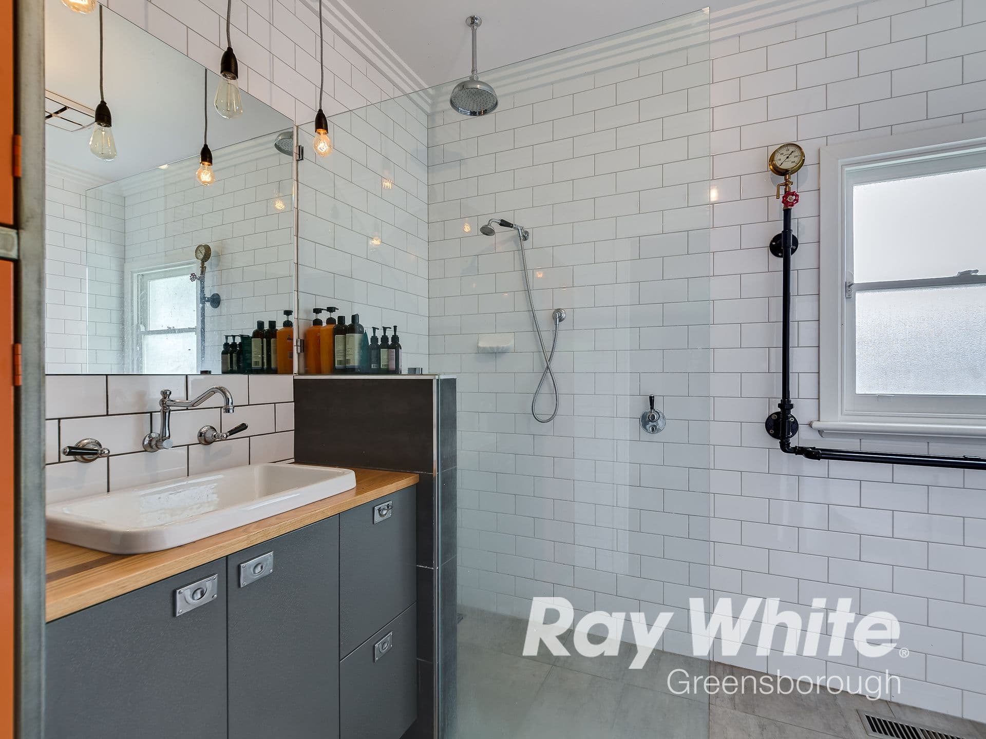 31 Adeline Street, Greensborough VIC 3088, Greensborough - Thumbnail 4