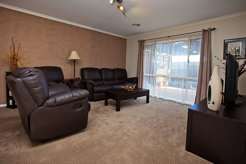 9 Gilbert Place, BERWICK VIC 3806, Berwick - Thumbnail 8