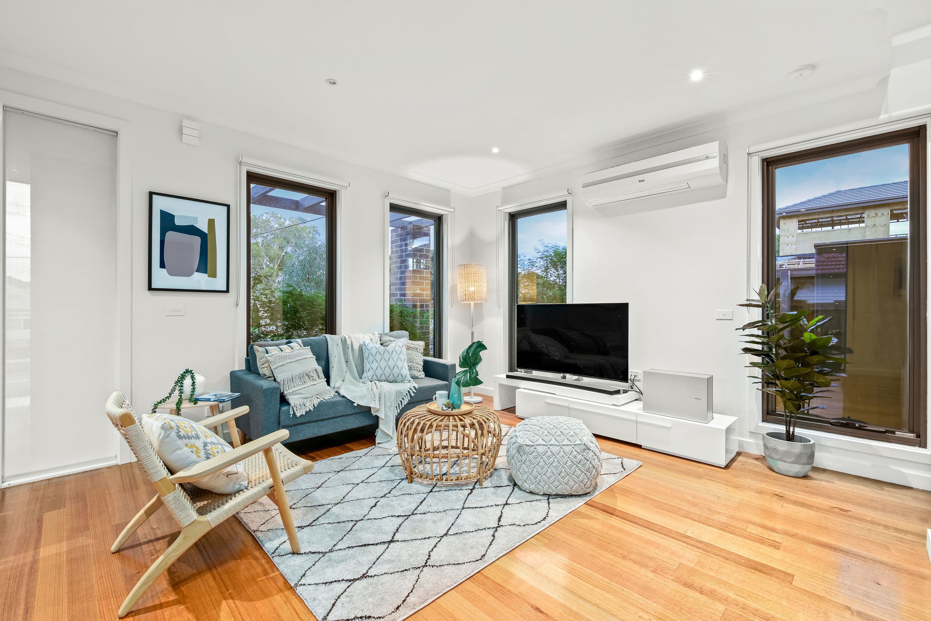 49 Harlington Street, Clayton VIC 3168, Clayton - Thumbnail 3