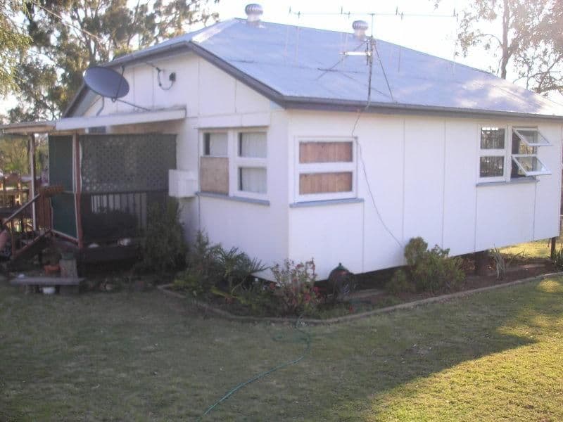 134 Leichhardt Street, MUNDUBBERA QLD 4626, Mundubbera - Thumbnail 8