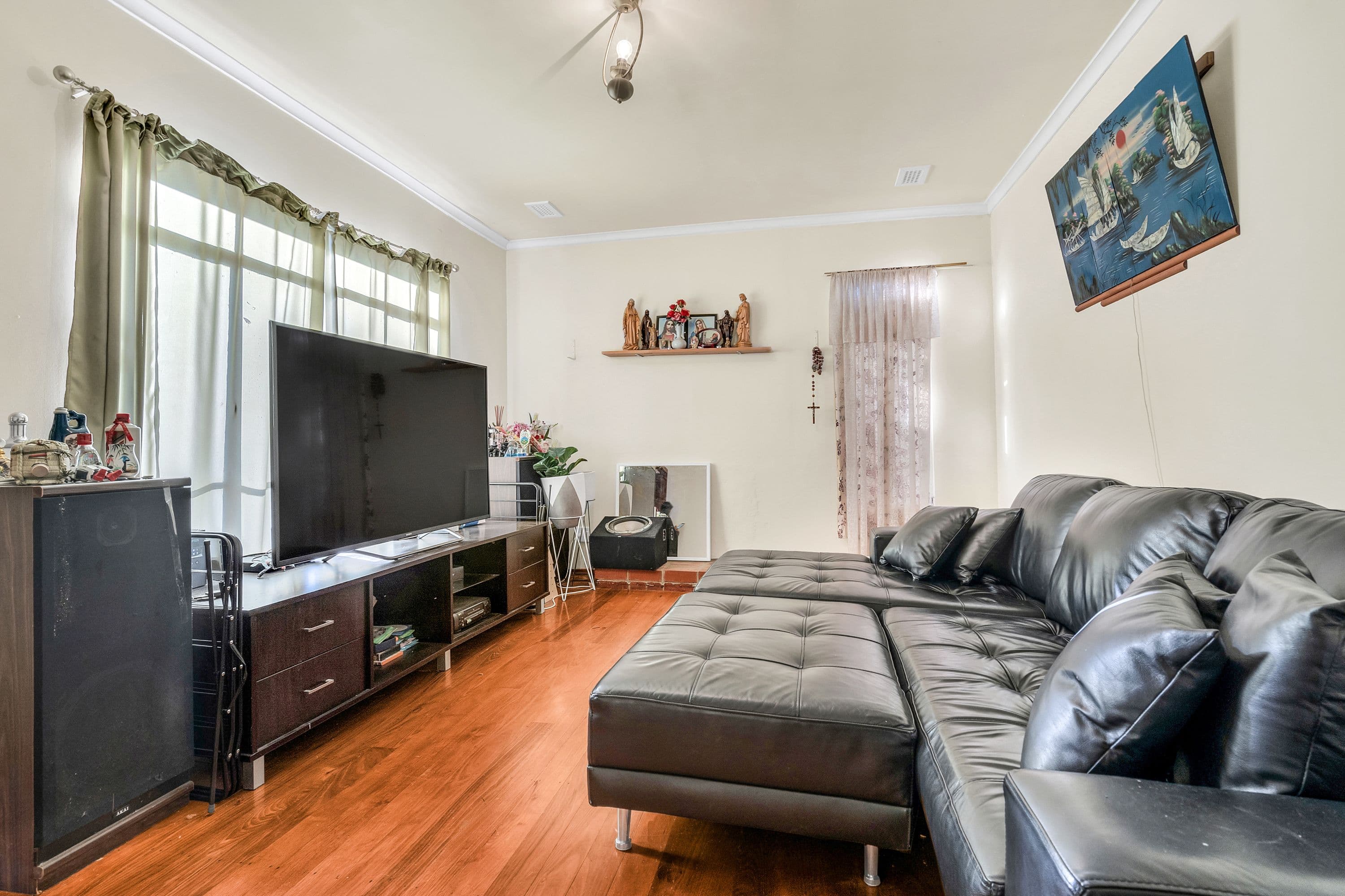 11 Clingin Street, Reservoir VIC 3073, Reservoir - Thumbnail 5