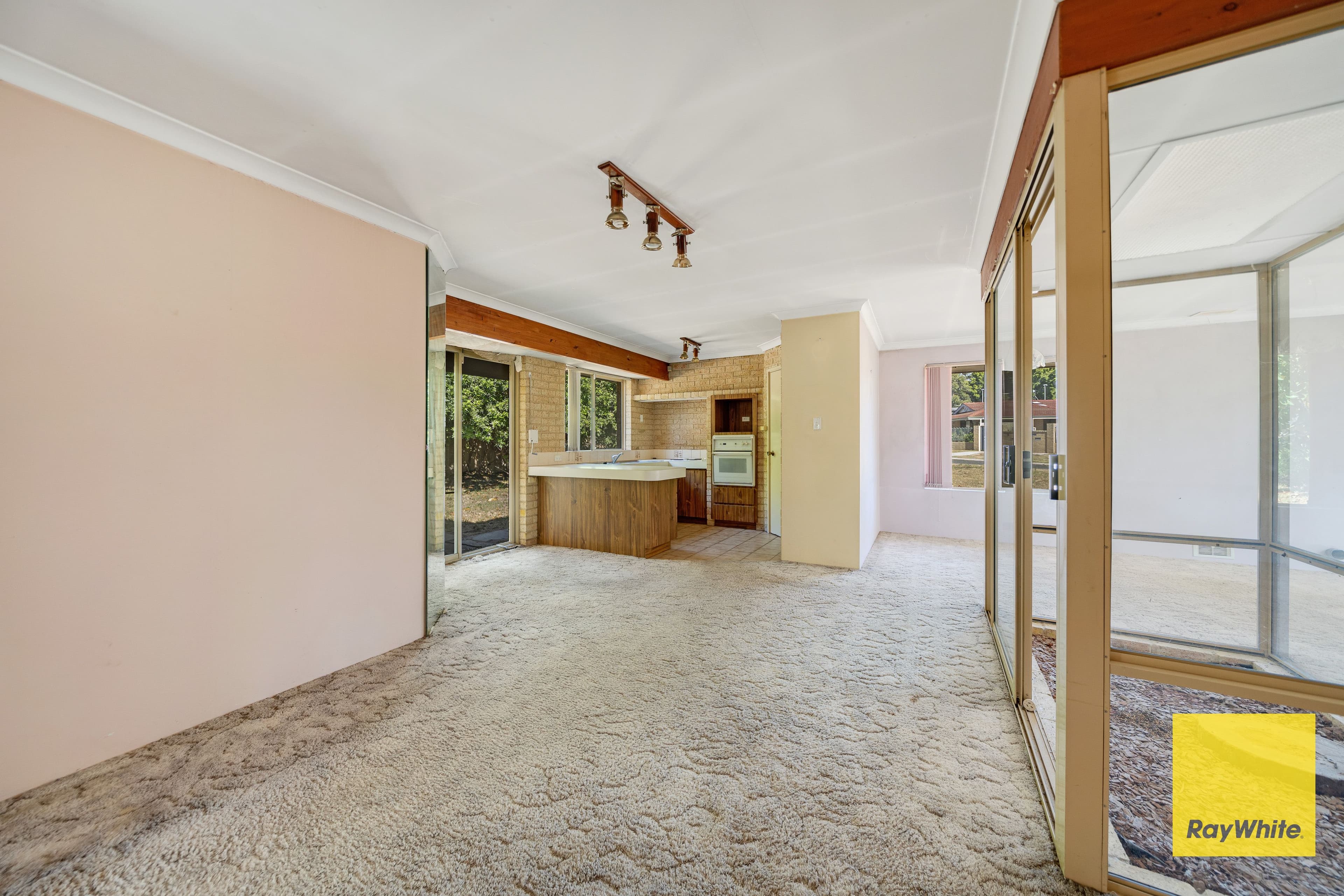 6 Tonkin Place, Girrawheen WA 6064, Girrawheen - Thumbnail 5