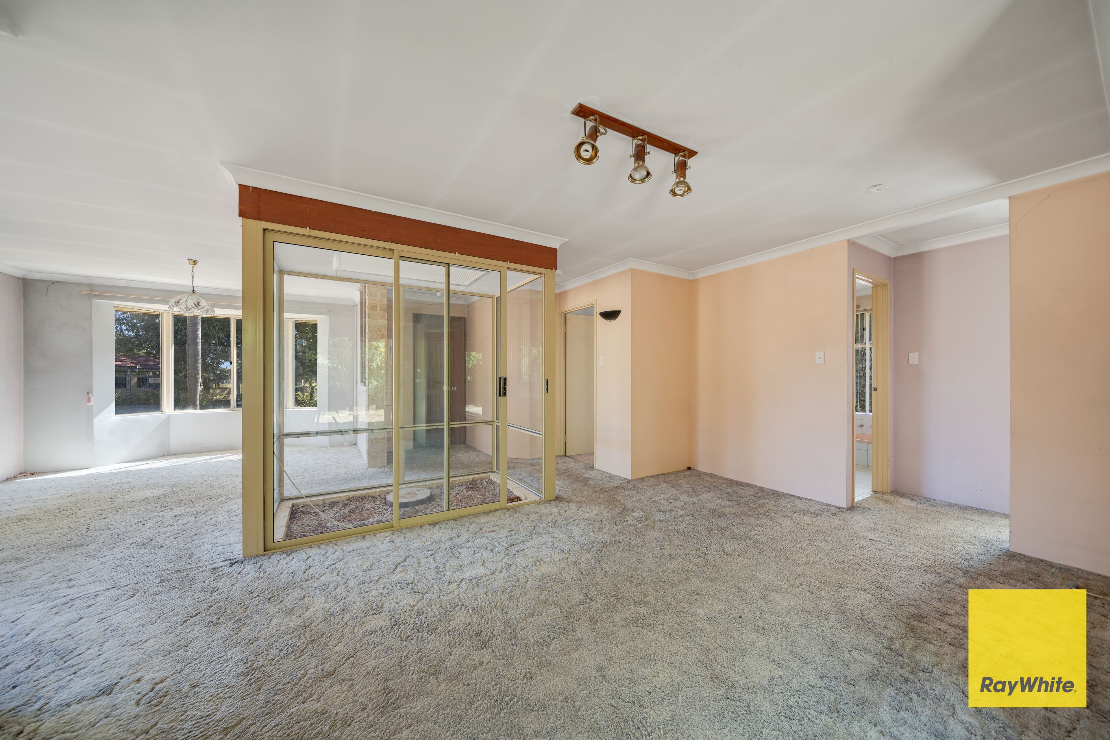 6 Tonkin Place, Girrawheen WA 6064, Girrawheen - Thumbnail 6