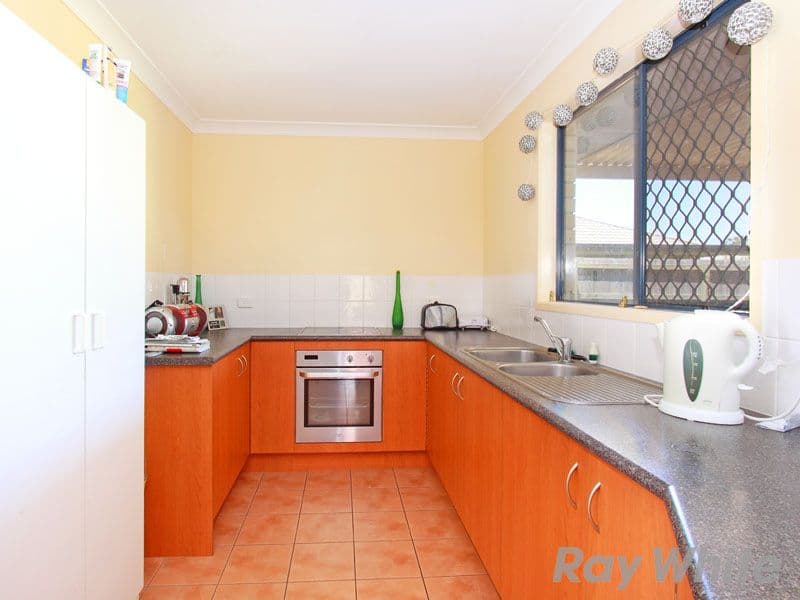 11 Portico Place, BALD HILLS QLD 4036, Bald Hills - Thumbnail 4